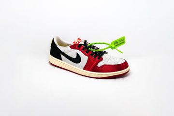 Jordan 1 Low TROPHY ROOM ROOKIE CARD AWAY