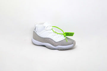 Jordan 11 METALLIC SILVER W