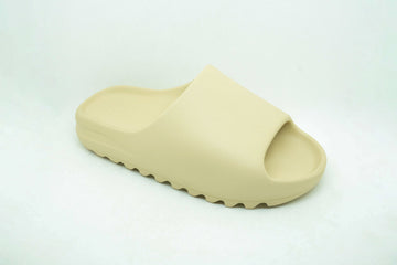 Yeezy SLIDES BONE