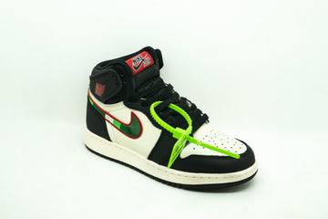 Jordan 1 High SPORTS ILLUSTRATED (A STAR IS BORN)