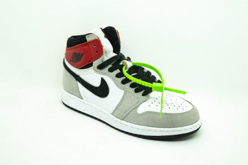Jordan 1 High LIGHT SMOKE GREY