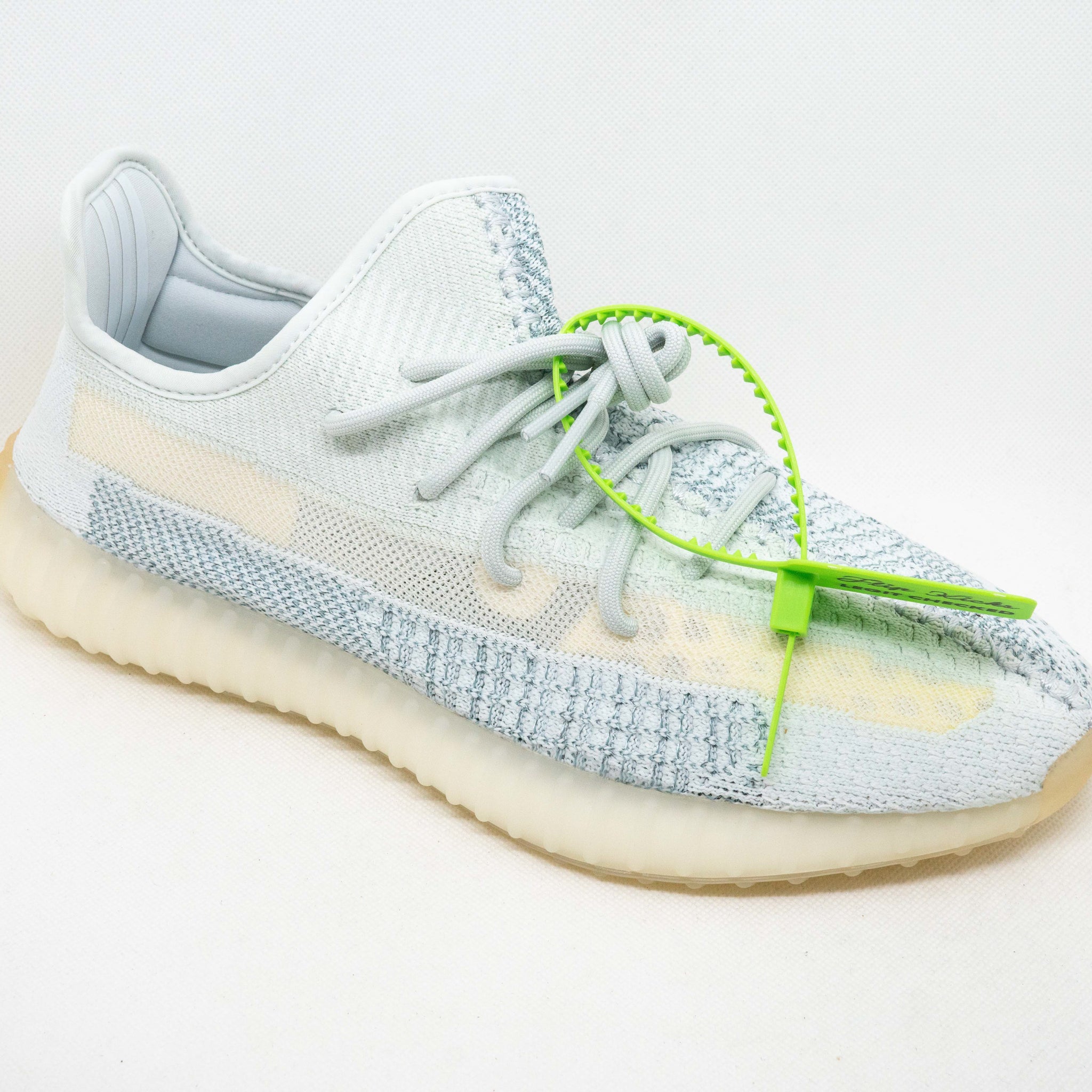 Yeezy Boost 350 V2 CLOUD WHITE (REFLECTIVE)