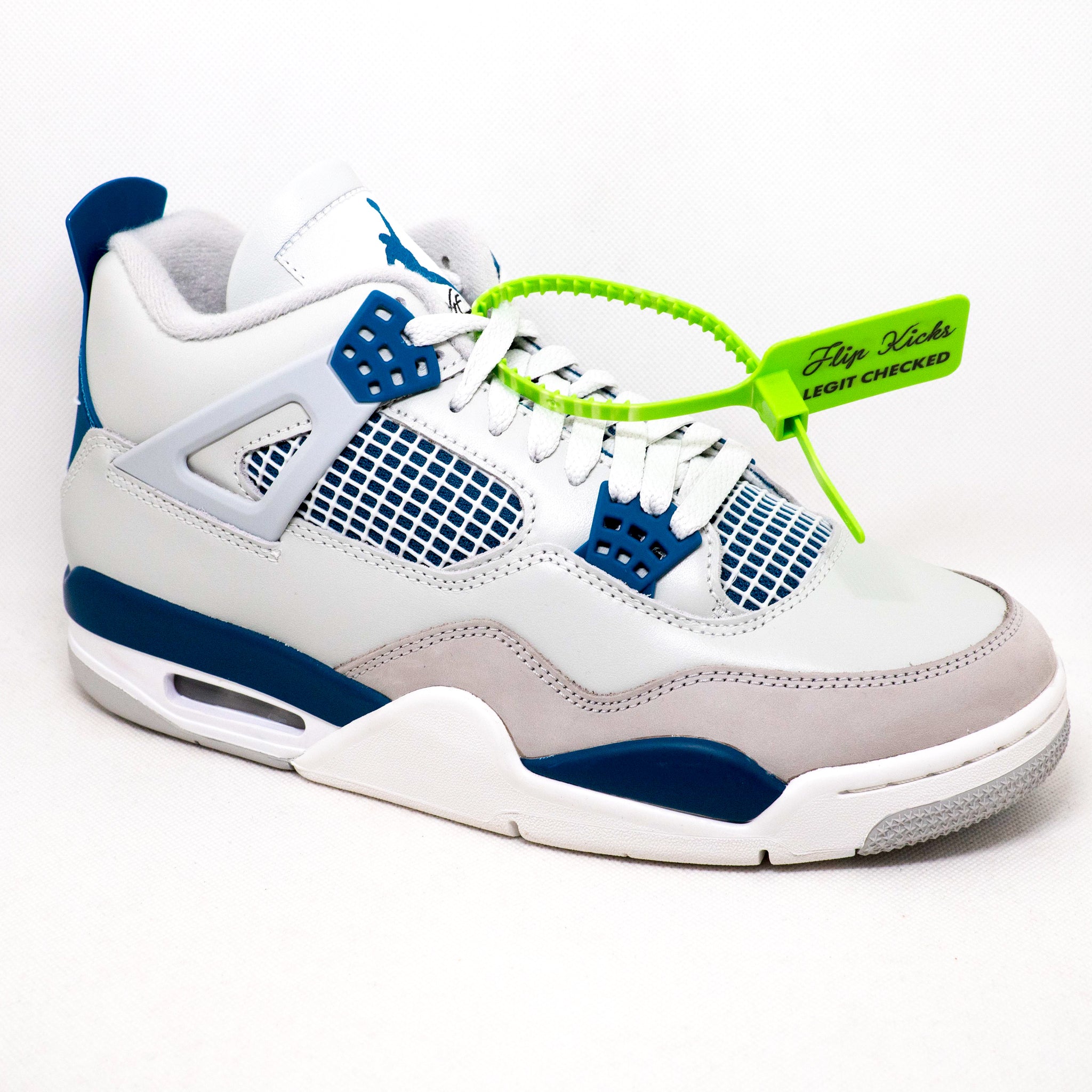 Jordan 4 MILITARY BLUE