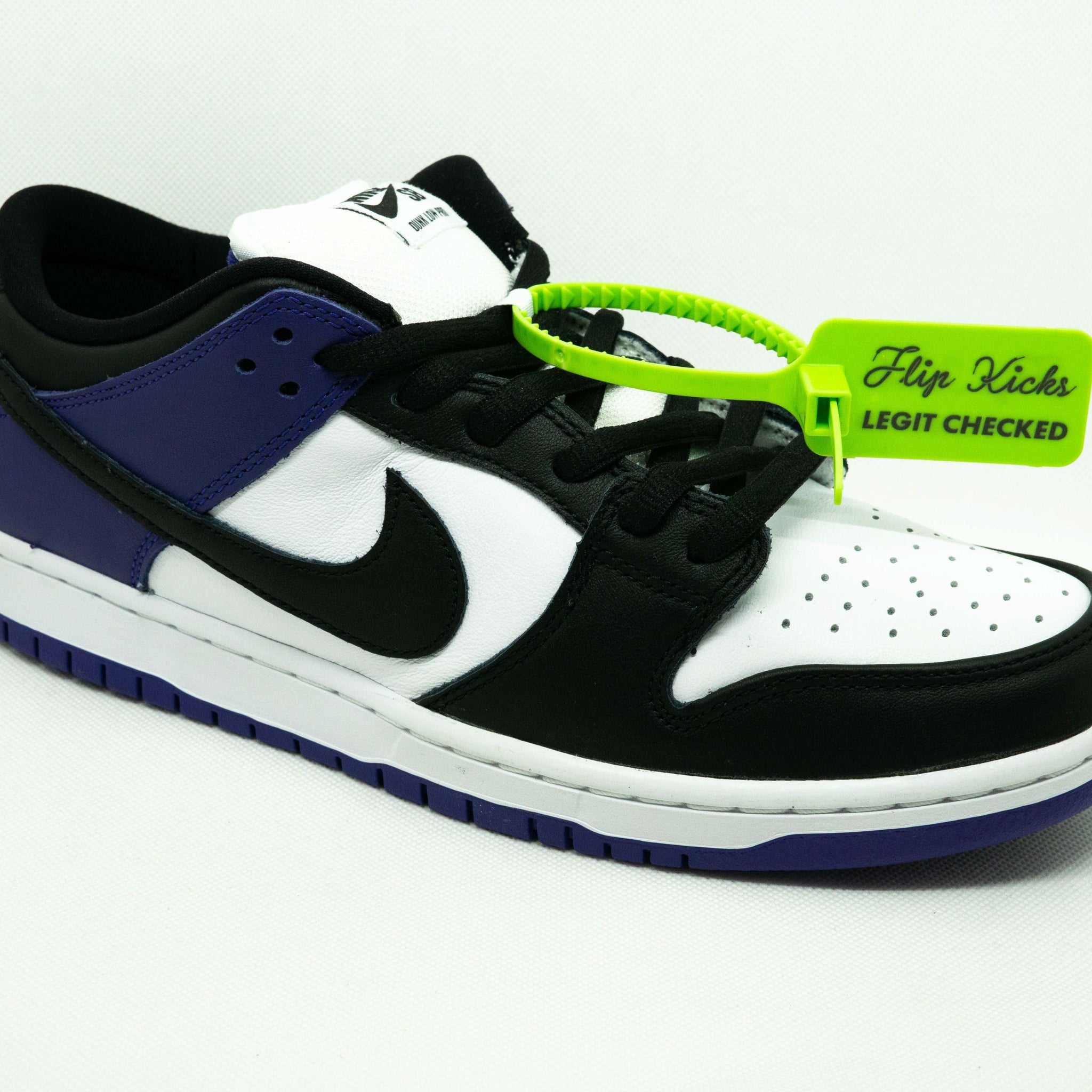 SB Dunk Low COURT PURPLE