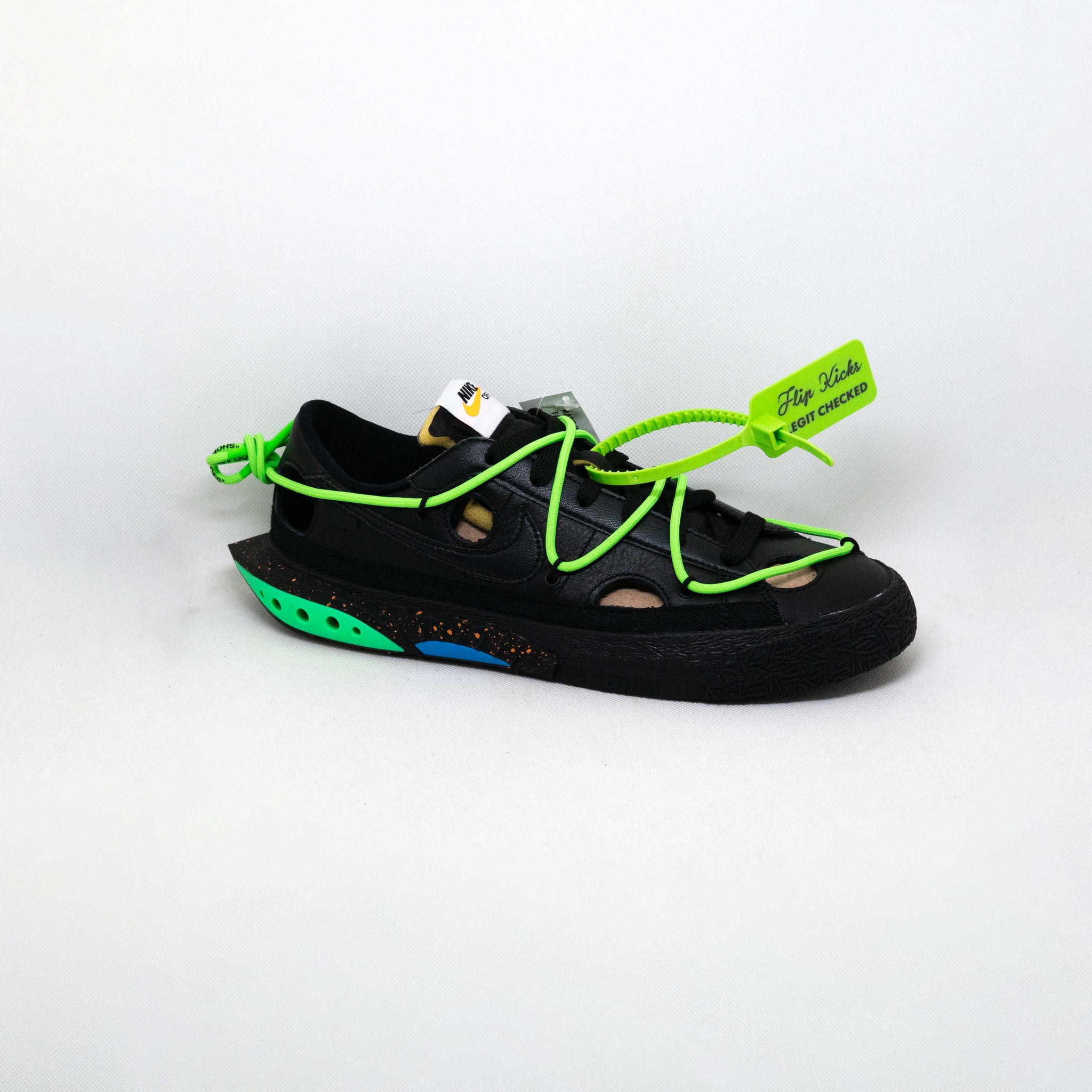 Blazer Low Off-White BLACK ELECTRIC GREEN