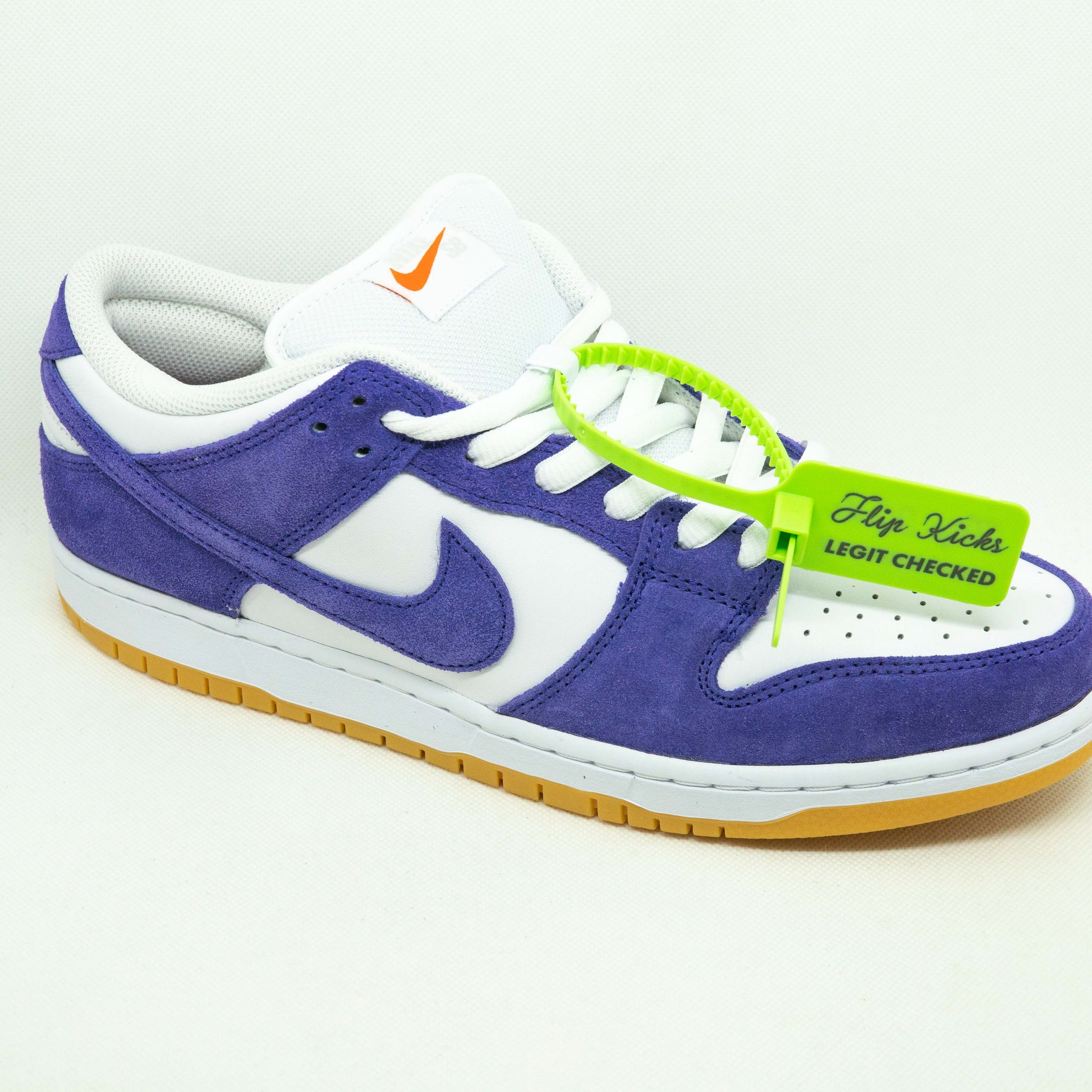 SB Dunk Low Pro ISO ORANGE LABEL COURT PURPLE