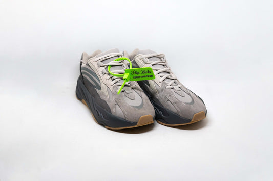 Yeezy Boost 700 V2 TEPHRA