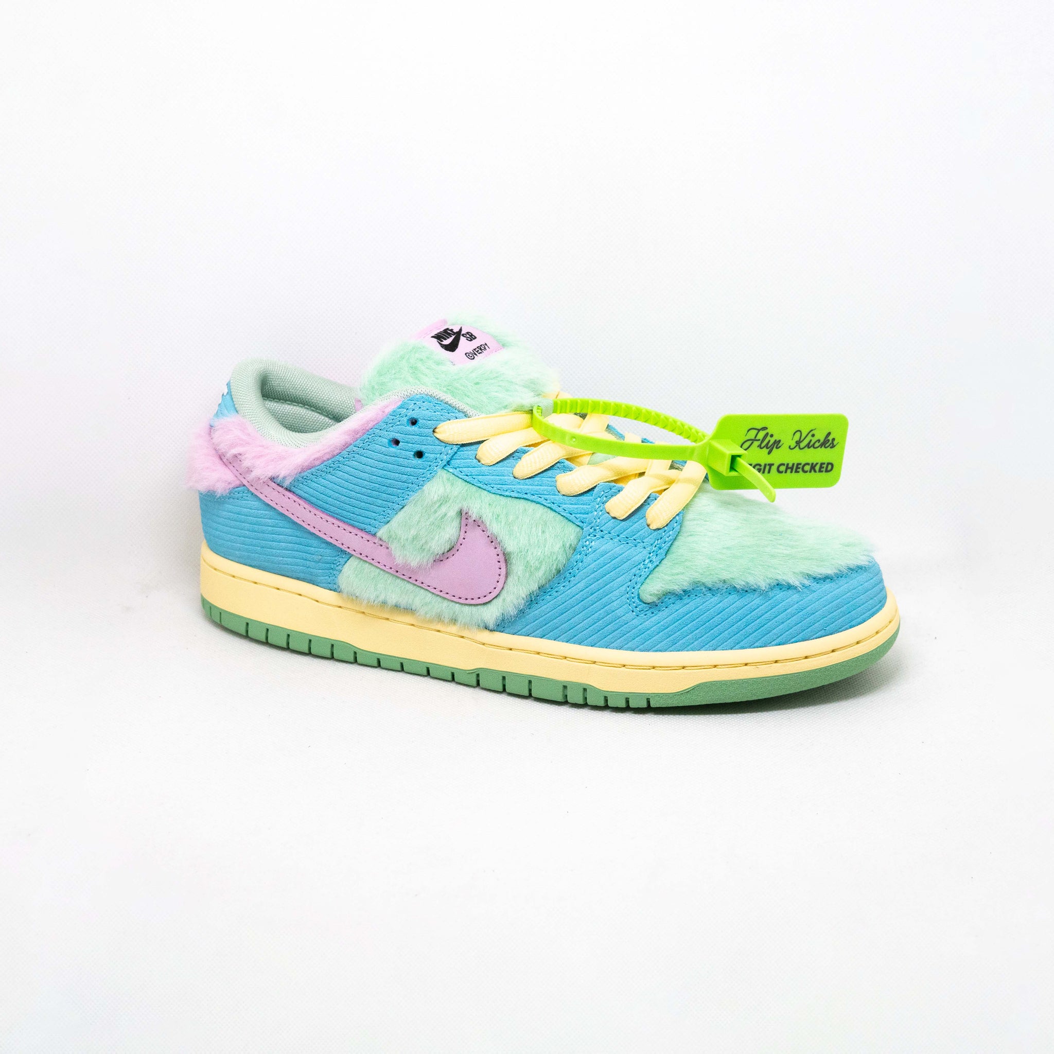 SB Dunk Low VERDY VISTY