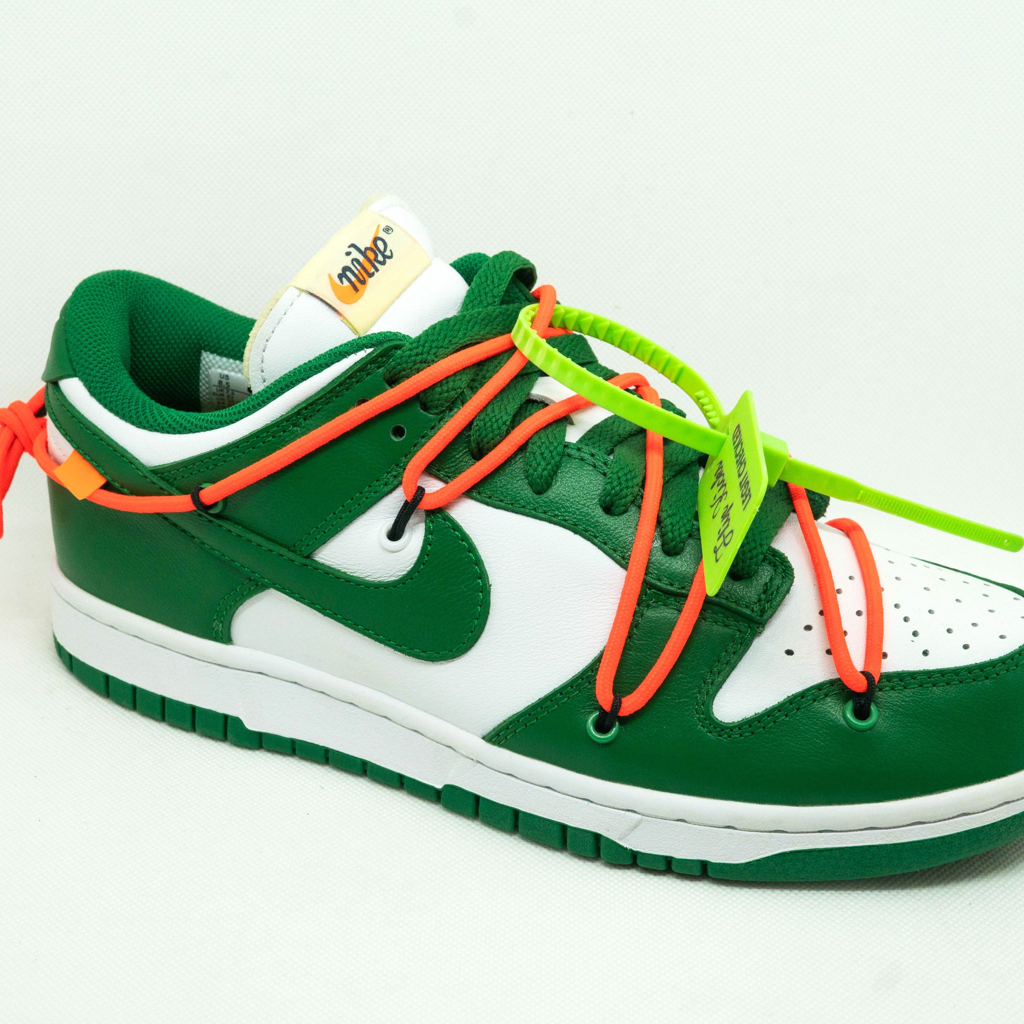 Dunk Low x OFF-WHITE PINE GREEN