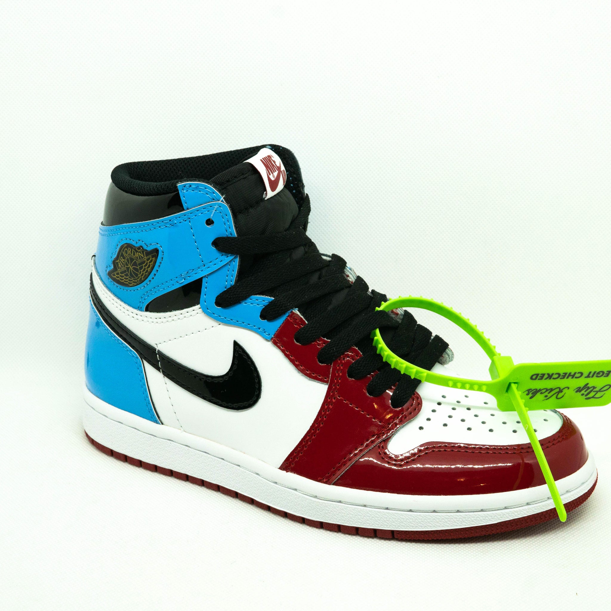 Jordan 1 High FEARLESS UNC CHICAGO